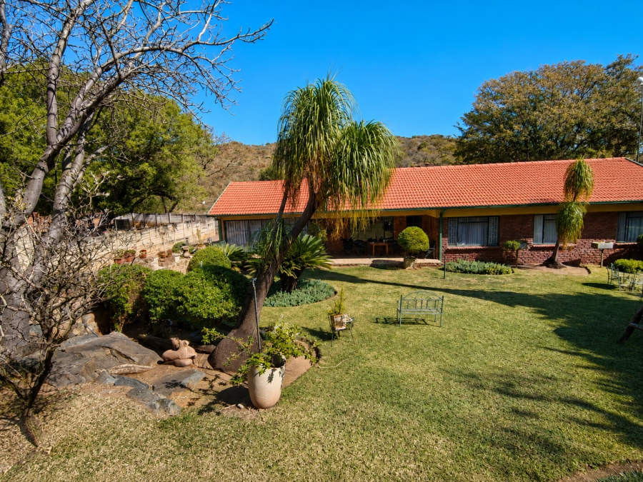 4 Bedroom Property for Sale in Elandsrand North West